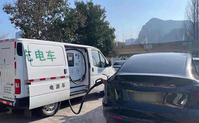 武乡汽车搭电