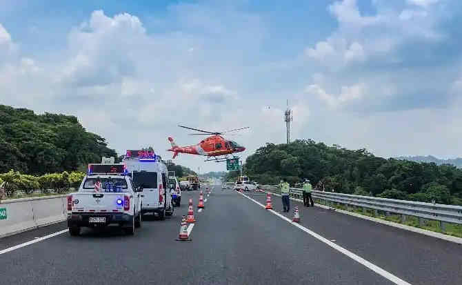 武乡高速公路汽车救援案例